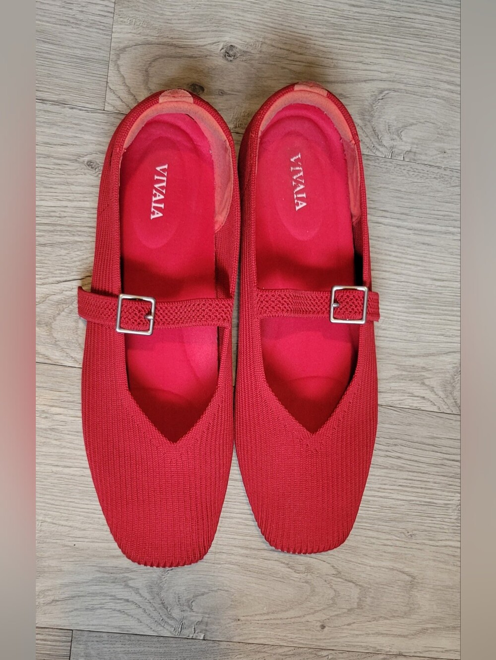 Vivaia Mary Jane Buckle Square-Toe V-Cut Red Flats, Women's US 8 EU 39 - Picture 5 of 16